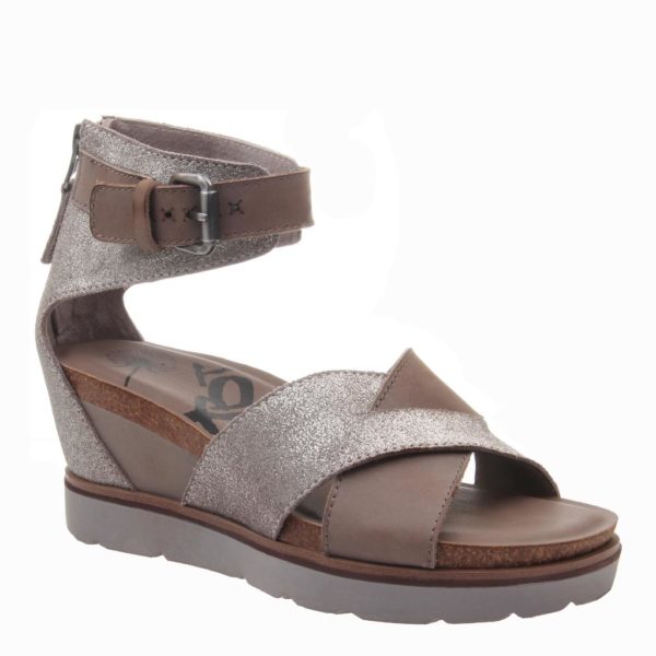 OTBT Teamwork Wedge Sandal Silver