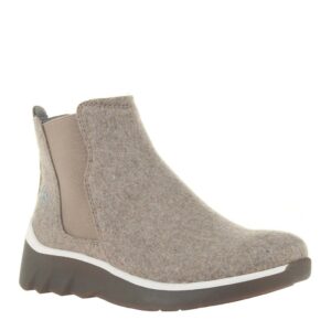 OTBT wilderness boot taupe